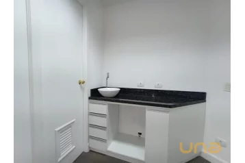 Conjunto Comercial no JUVEVE de 47,50 m²  - 37688.001-GL