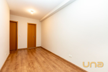 Apartamento com 2 dormitórios à venda, 60 m² por R$ 585.000,00