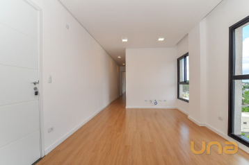 Apartamento com 2 dormitórios para alugar, 62 m² por R$ 2.750,