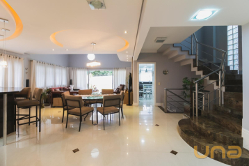 SOBRADO COM 4 QUARTOS - ÁREA TOTAL 434.33m² - UBERABA - REF 57