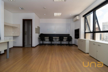 Sala/Conjunto Comercial no Centro de 46,37 m²  - 04736.001-RZ