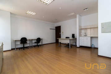 Sala/Conjunto Comercial no Centro de 46,37 m²  - 04736.001-RZ