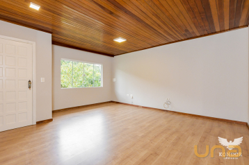 Casa em CAMPO MAGRO de 90,00 m²