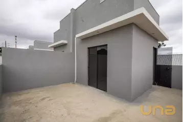 Sobrado 3 quartos no Hauer