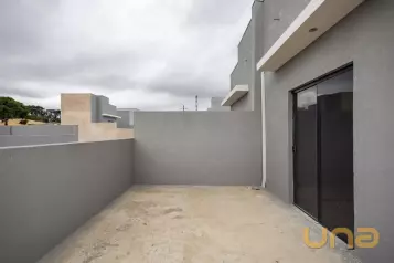 Sobrado 3 quartos no Hauer