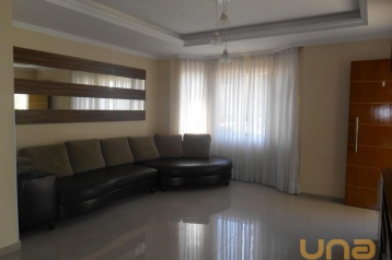 Sobrado com 3 dormitórios para alugar, 209 m² por R$ 3.850,00 