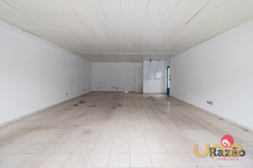 Loja com 67 m² no Capão Raso