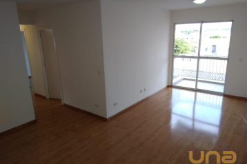 Apartamento com 3 dormitórios para alugar, 88 m² por R$ 2.700,