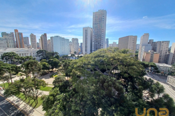 Apartamento no Centro de 117 m² com 3 quartos  - 211702-I2