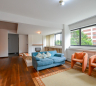 Apartamento com 3 dormitórios à venda, 218 m² por R$ 1.350.000