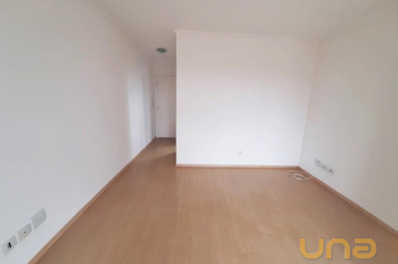 Apartamento de 3 Quartos no Capão Raso – Amplo, Funcional e co