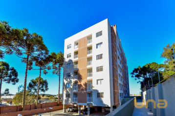 Apartamento com 2 dormitórios para alugar, 60 m² por R$ 1.700/
