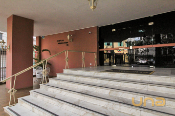 Imobiliária Cilar Aluga Apartamento no Centro com 175,30m², Re