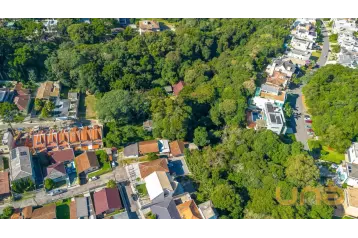 Terreno com 1.607m² ZR3 no Campo Comprido