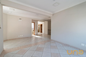 Casa no Rebouças de 309,57 m²  - 03659.001-RZ