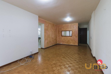 Apartamento no Cristo Rei de 123,99 m² com 3 quartos  - 04727.