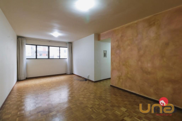 Apartamento no Cristo Rei de 123,99 m² com 3 quartos  - 04727.