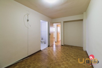 Apartamento no Cristo Rei de 123,99 m² com 3 quartos  - 04727.