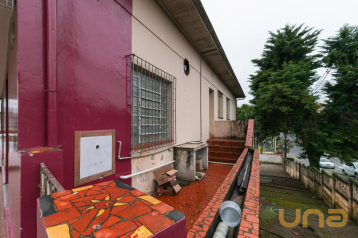 Casa no Guabirotuba de 200 m² com 3 quartos  - 01355.004-RZ