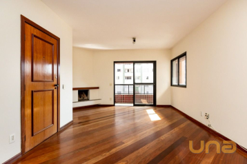 Apartamento com 3 dormitórios à venda, 125 m² por R$ 825.000,0