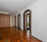Casa com 4 dormitórios para alugar, 315 m² por R$6.500/mês - A