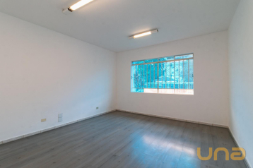 Casa no Juvevê de 187,2 m²  - 00588.001-RZ