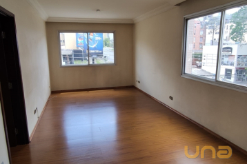 APARTAMENTO COM 03 QUARTOS - ÁREA TOTAL 167,71m² - CENTRO - RE