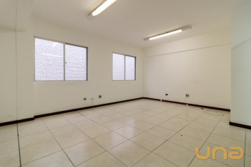 Sala/Conjunto Comercial no Centro de 44,8 m²  - 01081.002-RZ