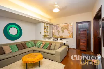 Apartamento com 3 quartos, no Batel próximo a praça do Japão.