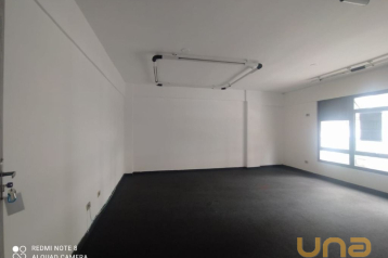 Conjunto para alugar por R$ 550/mês - Centro - Curitiba/PR