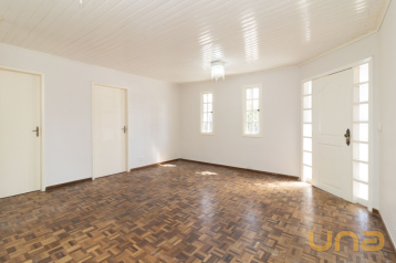 Casa em SANTA FELICIDADE com 218,70m²