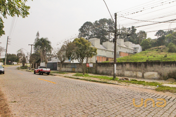 Imobiliária Cilar Vende Terreno no Guabirotuba com 1.779,94m²,