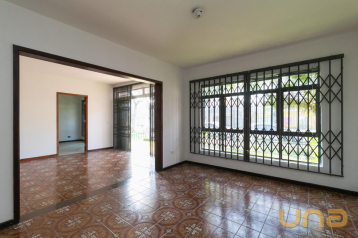 Casa no Rebouças de 407 m²  - 02146.001-RZ