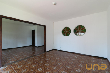 Casa no Rebouças de 407 m²  - 02146.001-RZ