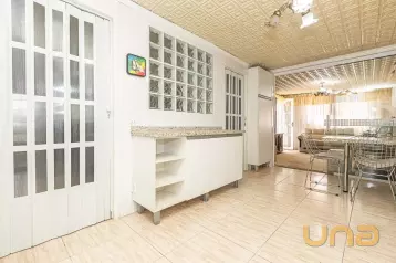 Casa 3 quartos no Seminário Curitiba