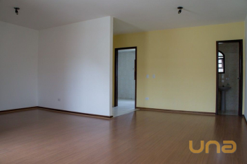 Sobrado com 3 dormitórios à venda, 195 m² por R$ 630.000,00 - 