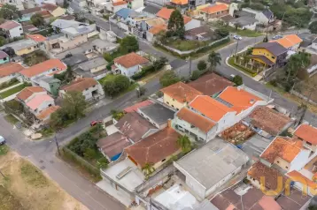 Terreno de esquina em Santa Felicidade