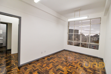 Imobiliária Cilar Aluga Conjunto Comercial no Centro com 32m²,