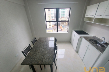 Apartamento no Centro de 50 m² com 1 quarto  - 212881-I2