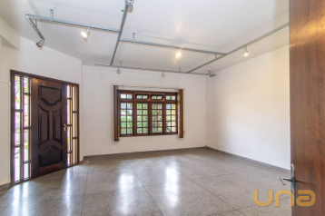 Casa com 5 dormitórios à venda, 547 m² por R$ 1.350.000,00 - B