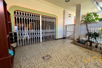 Residência comercial para alugar com 06 salas, 248 M² por R$5.