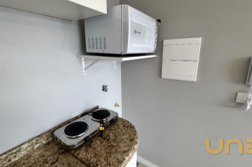 Studio com 1 dormitório para alugar, 38 m² por R$ 1.899/mês - 