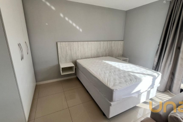 Studio com 1 dormitório para alugar, 38 m² por R$ 1.899/mês - 