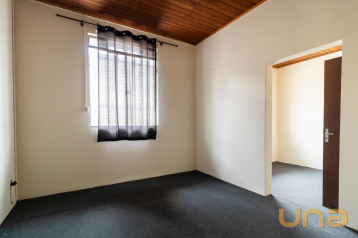 Casa no Hauer de 650 m²  - 03549.013-RZ