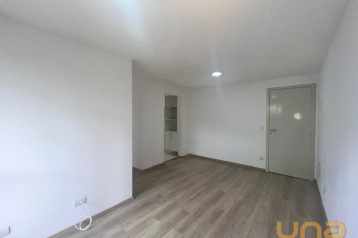 Apartamento com dois quartos em Santa Felicidade