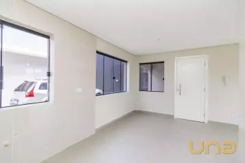 Sobrado novo  em condomínio com Ático no Uberaba  com suíte