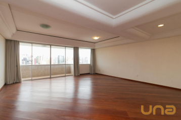 Apartamento no Água Verde de 272,11 m² com 3 quartos  - 02724.