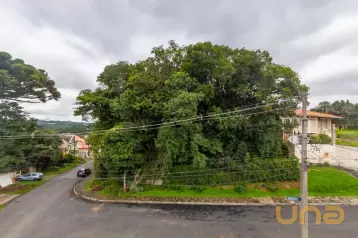 Residência esquina Vista Alegre 3 suítes