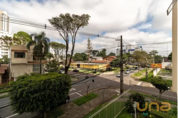 Apartamento no Cristo Rei de 105,59 m² com 3 quartos  - 04912.