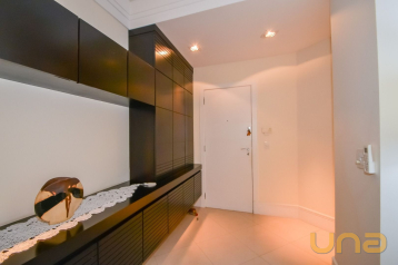 Apartamento com 3 dormitórios à venda, 415 m² por R$ 1.889.000